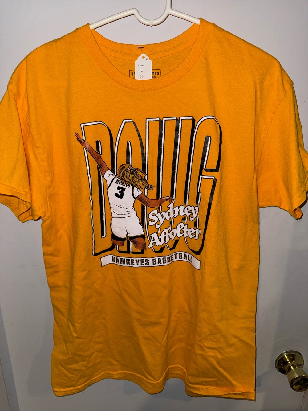Sydney Arfoter Hawkeyes Basketball Graphic Tee - Yellow